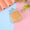 Nuevos accesorios de muñeca de fruta lindos transfronterizos para muñeca pequeña de piña fresa ropa de muñeca accesorios de muñeca al por mayor