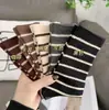 Calcetines de rayas para mujer hasta la pantorrilla, calcetines deportivos lindos estilo japonés, versión coreana, versátiles para atuendos de otoño de universidad, calcetines holgados
