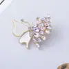 Broche de Mariposa de Cristal con Incrustaciones de Cobre y Nácar Vintage para Mujer, Accesorio de Broche de Insecto con Perla de Agua Dulce de Diseño de Alta Gama