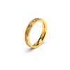 Moda INS japonesa y coreana Diamante rectangular destello Diamante titanio acero Anillo para mujer luz de anillo lujo Joker anillo para dedo de comida fabricantes venta al por mayor