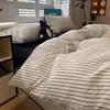 Conjunto de cuatro piezas de gasa con volantes estilo somnoliento, algodón lavado a rayas, conjunto de tres piezas para dormitorio estudiantil, amigable con la piel, versátil, suave y acogedor, estilo japonés