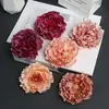 Nuevas Cabezas de Flores Artificiales de Peonía Decoración de Flores de Seda DIY Accesorios para el Cabello Hechos a Mano Pasadores Flores Artificiales Retro Europeas Fabricante Venta al por Mayor