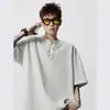 Camiseta de Diseño de Nicho con Media Cremallera para Hombre Cleanfit Estilo Americano High Street Estudiante Cuello Henry de Manga Corta Marca de Tendencia Manga Corta