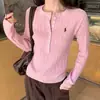 Suéter de hilo de núcleo con logo de poni para mujer, otoño e invierno, casual y sofisticado, adecuado tanto para usar solo como en capas, top de manga larga con un diseño único, suéter de punto