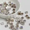 Ding Yi Dos Tonos Barroco Trébol de Cuatro Hojas ABS Imitación Perla Alto Brillo Luna Fría Chapado en Metal Agujero Pasante Cuentas Sueltas Accesorios para Pulseras DIY