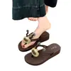 Nuevas chanclas negras de gato con plataforma gruesa, tacón de cuña que aumenta la altura, antideslizantes, a la moda, lindas, sandalias de playa versátiles