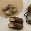 Versátiles sandalias Birkenstock con suela gruesa de 4 cm de altura, colección otoño/invierno 2026, ligeras y fáciles de poner