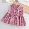 Colete Xadrez Moda Estilo Preppy para Meninas 26 Novo Top Sem Mangas Tendência de Verão para Bebês Estilo Coreano