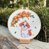 Cuadros colgantes de dibujos animados de la serie Xiao Meng Dog, bordado Lu, estilo creativo y lindo, cuadros colgantes en inglés, bordados hechos a mano, bolsa de material de bricolaje