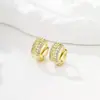 Brincos Circulares Geométricos Estilo Europeu e Americano Xuping para Mulheres com Design Vazado e Pedras Artificiais Microincrustadas, Brincos Minimalistas