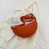 Bolsa Transversal de Nylon Feminina 2023 Verão Nova Fashionável Bolsa Bolinho Leve Pequena Bolsa de Ombro Bolsa de Ombro de Lona