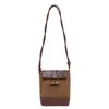 Bolsa de ombro de grande capacidade para mulheres, nova bolsa popular de lona com bolinhas para primavera/verão 2026, bolsa de mão tote bag
