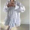 Enviado. Vestido chemise de design irregular de nicho Dongdaemun coreano, vestido listrado para o início do outono para mulheres 17130
