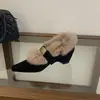 Sapatos de Pelúcia de Algodão Femininos para Aumentar a Altura, Nova Moda Outono e Inverno 2026, Tendência Elegante, Sapatos Quentinhos de Pelo, Bico Fino