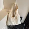 Bolsa de Ombro Francesa com Laço de Design de Nicho de Luxo para Mulheres 2025 Nova Bolsa Casual Simples Estilo Menina da Floresta