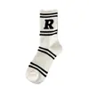 Calcetines Zhuji para Hombre de Caña Media Blancos Versátiles Calcetines Ins Otoño e Invierno Modernos Largos Deportivos Americanos Calcetines Negros Antiolor