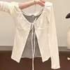 Camiseta de Manga Longa com Cadarço, Estilo Coreano, Blocos de Cor Xadrez, Falsa Peça Dupla para Mulheres, Nova Coleção Primavera e Outono, Design Moderno, Camada Interna ou Camada Externa