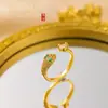 Anillo de circón súper brillante exquisito de celebridad de Internet para mujer, sensación de lujo ligero de alta gama, anillo abierto ajustable, simple bañado en oro real