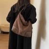 Bolso retro de moda para llevar bajo el brazo de gran capacidad para mujer 2023 nuevo bolso tote para ir al trabajo que combina con todo, bolso de hombro sencillo