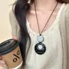 Colar Pingente Anel Longo de Vidro Preto para Mulheres, Estilo Chinês Novo Vintage, Acessório de Alto Padrão, Corrente para Suéter de Luxo Leve
