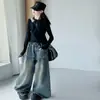 Conjunto de jeans moderno e estiloso para dança jazz de meninas, roupa de outono para crianças mais velhas, calça de perna larga desfiada com estampa de letras americanas de manga longa