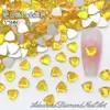 Joyería para Uñas de Celebridad de Internet Triángulo Grueso de 5*5mm Diamante de Fondo Plano de Cristal Serie Super Brillante Accesorios para Uñas Portátiles Venta al por Mayor
