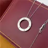 Colar Único Grande Placa de Ouro Rosa 18K Corrente para Clavícula com Pingente de Parafuso e Diamante Colar da Moda Fabricante