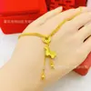 Nueva Cadena de Borla con Moneda de Pony Chapada en Oro Antiguo para Mujer, Lujo Ligero y Exquisita Joyería de Collar al por Mayor