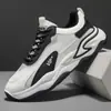Novos Tênis Casuais Esportivos de Corrida Respiráveis de Malha Masculinos para o Outono de 2025, Antiderrapantes com Solado Macio, Popular Estilo "Dad Shoes"