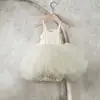 Estilo coreano Ins Verano Niña Bebé Niña Bebé Hermanas Color Sólido Princesa Un año Vestido Tutú Vestido con Tirantes de Malla