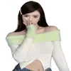 Suéter corto de punto con hombros descubiertos y abertura para mujer con un diseño único, top de punto patchwork esponjoso, chic y elegante para un look dulce y atrevido