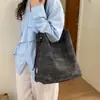 Bolso de Mezclilla Simple de Gran Capacidad para Mujer 2026 Nuevo Bolso de Hombro Casual para Viajar Estilo Relajado Bolso Tote Tipo Cubo