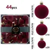 Nuevas bolas de Navidad de terciopelo más vendidas de Temu transfronterizas en color rojo vino, 44 piezas en una caja, colgantes decorativos de Navidad de terciopelo