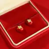 Pendientes Pequeños de Calabaza Roja de Año Nuevo, Pendientes del Año del Zodiaco Caballo, 2026 Otoño e Invierno Caliente Venta de Clips para Orejas de Año Nuevo al por Mayor