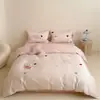 Conjunto de Quatro Peças de Algodão de Fibra Longa Estilo Ins de Desenho de Pônei Rosa Bordado de Toalha Fofo Conjunto de Lençol e Colcha Ultra Macio