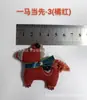 Pônei de Desenho Animado Enchido com Algodão Decoração de Caixa Pingente Tricotado à Mão Joias Tricotadas Acessórios Estéreo Feito à Mão Acessórios DIY