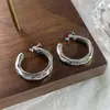 Novos Brincos de Clipe Irregulares com Textura Minimalista para Mulheres, Brincos Exquisitos de Alto Padrão, Acessórios de Orelha Versáteis de Nicho Atacado