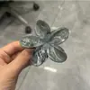 Presilha de cabelo fofa e elegante para cabelos grossos, tamanho grande, pinça de tubarão em formato de coração com franjas, presilha de garra com laço vintage