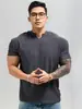 Camiseta Masculina de Verão Nova Esportiva Casual Corrida Exercício Fitness Grande Elástica Listrada Secagem Rápida Gola V Solta Manga Curta