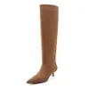 Elegantes Botas Longas Cinzas Emagrecedoras para Mulheres, Novo Estilo Outono e Inverno 2025, Bico Fino, Salto Fino, Botas Retas Simples Empilhadas