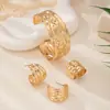 Amazon Europa y América Venta Caliente Pulsera Anillo Pendientes Sencillos Elegantes Traje Diseño Incrustado Sentido de la Moda Simple Para Combinar con Todo