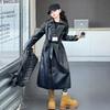 Abrigo largo de trench de otoño nuevo para niñas, casual, holgado, estilo coreano 2025, moderno, chaqueta de cuero de moda para niños