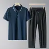 Conjunto Masculino de Verão Novo Estilo para Meia-Idade e Idosos: Camisa Polo de Seda Gelada, Calça Longa de Seda Gelada de Nylon de Manga Curta, Calça de Corte Reto, Conjunto de Roupa para Pai