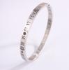 Pulsera de acero de titanio plateado para mujer pulsera de anillo liso de circonio de alta gama joyería pulsera plateada pulsera de cuerda pulsera de nuevo estilo