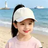 Sombreros para Niños, Sombreros de Sol para Niñas con Cola de Caballo, Sombreros Versátiles de Color Sólido, Gorras de Béisbol de Verano con Protección Solar de Parte Superior Abierta, Sombreros de Sol