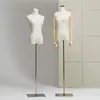 Tienda de Ropa Modelo Femenino Estante Vestido de Novia Ventana Maniquí Falso Modelo Femenino de Medio Cuerpo Accesorios Soporte de Exhibición Cuerpo Completo