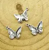 Suministro directo de fábrica Xizang plata aleación retro variedad de colgante de mariposa con agujero mariposa cuentas de mariposa cuentas semiacabadas al por mayor