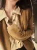Camisa de punto de retazos de lino estilo europeo Shenzhen Nanyou, diseño nuevo para principios de otoño de 2026, color café, aspecto de dos piezas, para mujer