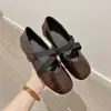 Sapatos Mary Jane com Tira Cruzada Estilo Ballet Retrô Francês Feminino 2026 Nova Moda Outono Temperamento Elegante Versátil Baixo Salto Sapatos Individuais