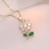 Collar para Mujer, Estilo Influencer Transfronterizo Flor de Girasol Circonita Giratorio Conjunto de Tres Piezas Decoración Collar de Acero de Titanio